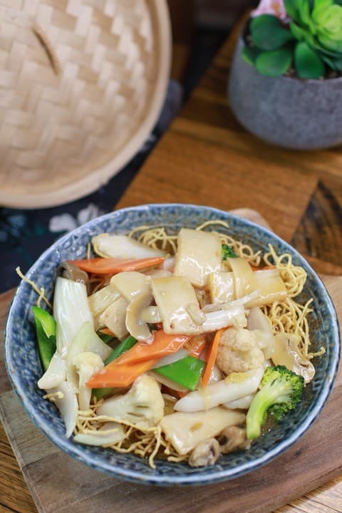 Seafood Crispy Noodles